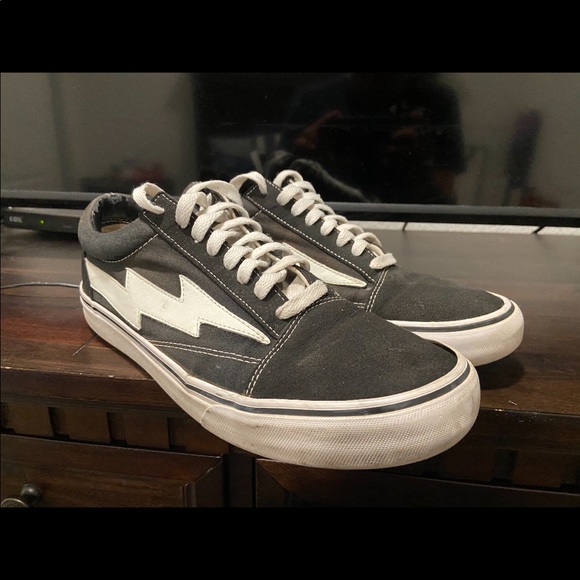 Revenge x storms - Picture 3 of 4